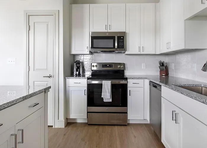 Apartment Landing Amazing 1bd Clubhouse Pool
